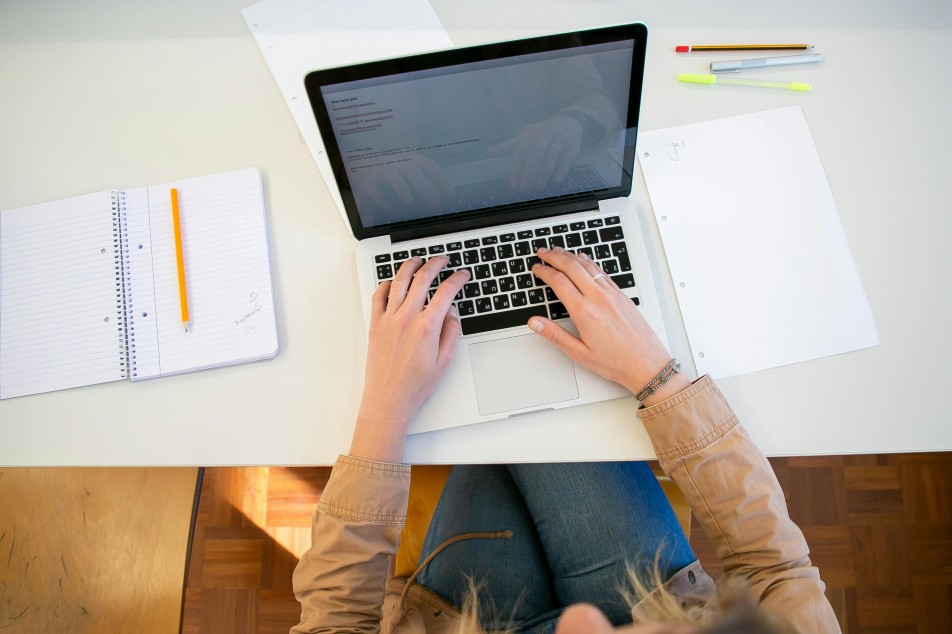A girl using a laptop